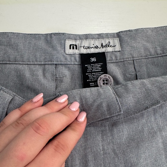 Travis Mathew Shorts - Picture 4 of 4